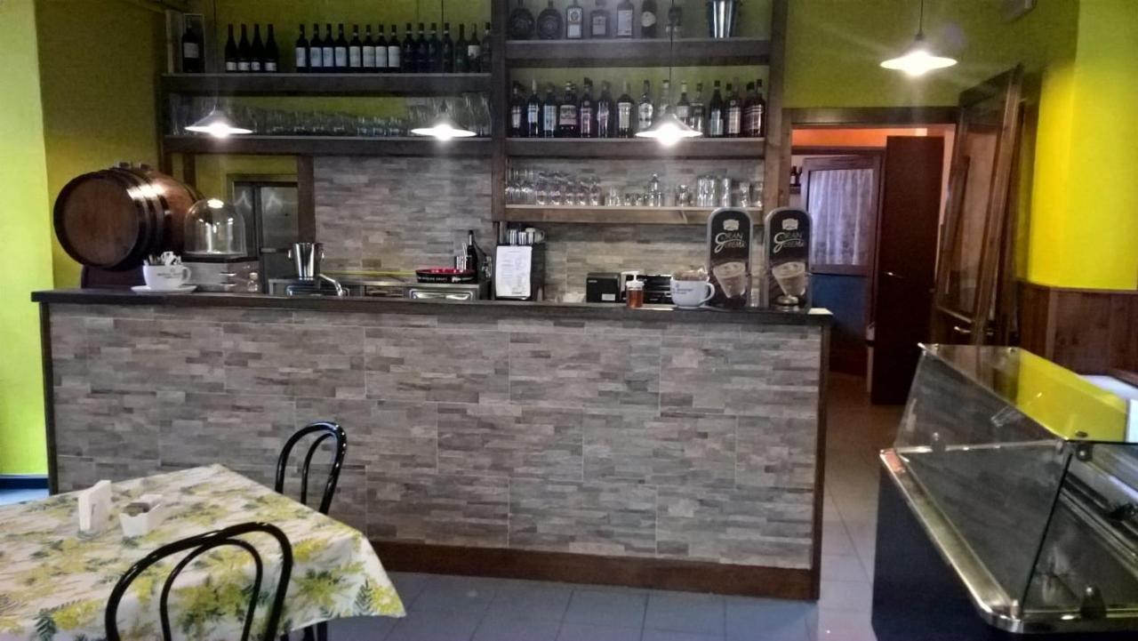 Capanna C.A.O. Hotel Brunate Luaran gambar
