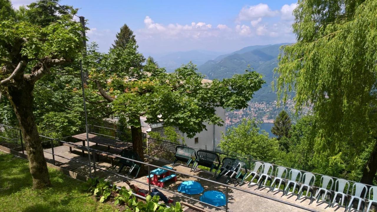 Capanna C.A.O. Hotel Brunate Luaran gambar